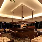 Poseidon Boutique And Yacht Club ホテル