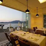 Poseidon Boutique And Yacht Club セリミエ