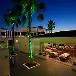 ホテル Poseidon Boutique And Yacht Club セリミエ