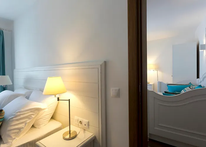 Poseidon Boutique And Yacht Club Hotel