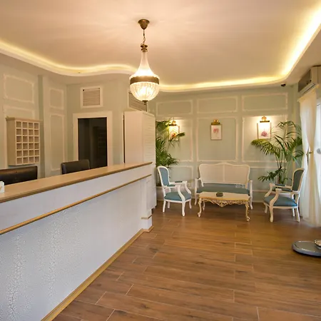 Poseidon Boutique And Yacht Club Hotel