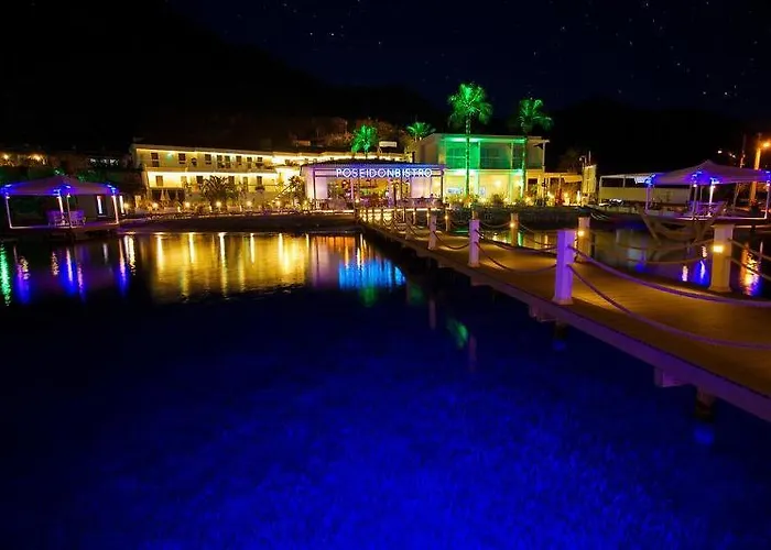 Szálloda Poseidon Boutique And Yacht Club 4*