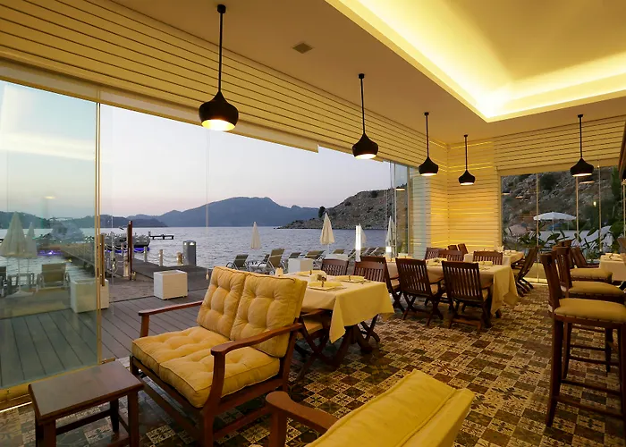 Poseidon Boutique And Yacht Club Szálloda 4*