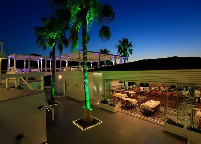 Szálloda Poseidon Boutique And Yacht Club Selimiye