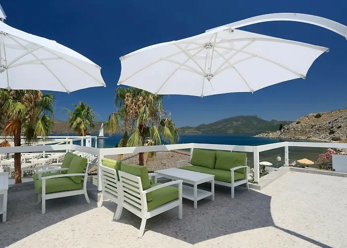 Szálloda Poseidon Boutique And Yacht Club